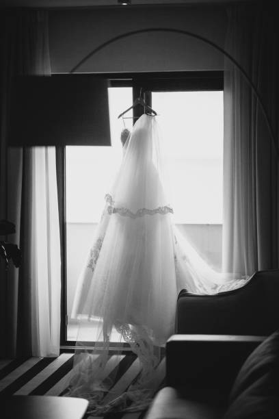 istock fancy wedding dress 639583418