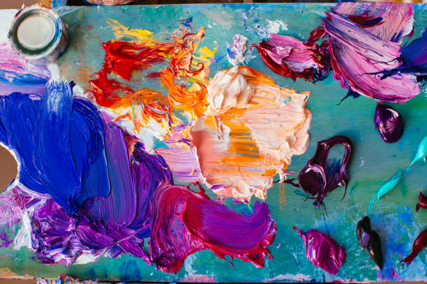 istock Mixing painting and paintbrushes 639583944