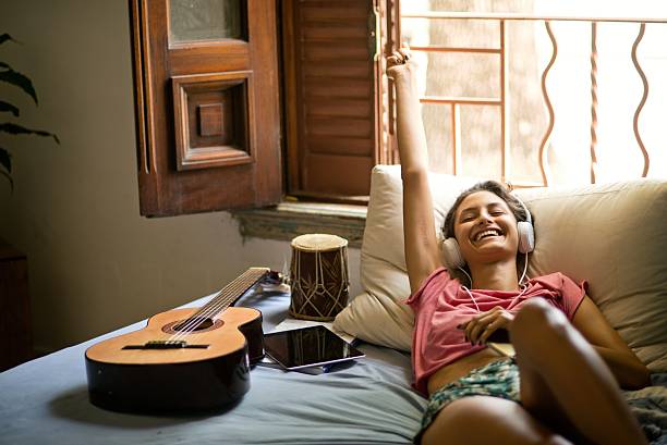 istock What's your favorite song? 639591290