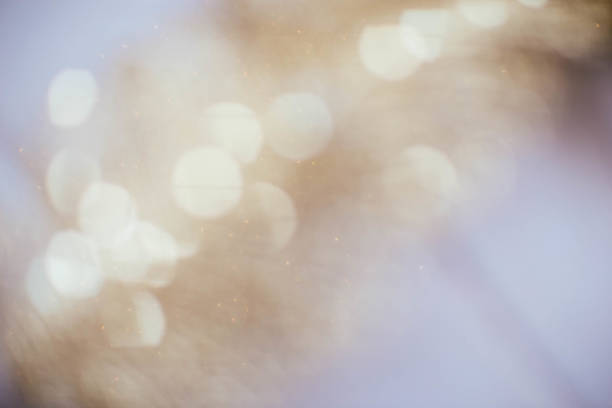 istock Abstract golden bokeh background 639602604