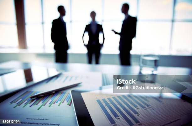 Business Talks Stock Photo - Download Image Now - Business Meeting, India, Business