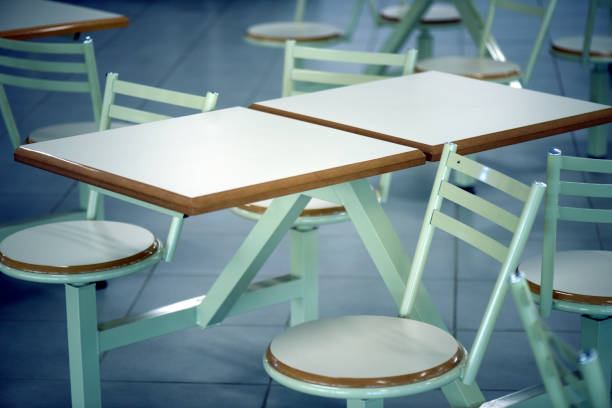 istock Empty restaurant of employees 639613728