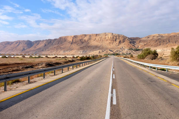 istock Road in Judea Desert. 639628572