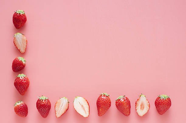 istock Strawberry on pink background 639631614