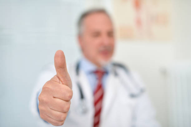 istock Doctor showing a thumb up 639638368