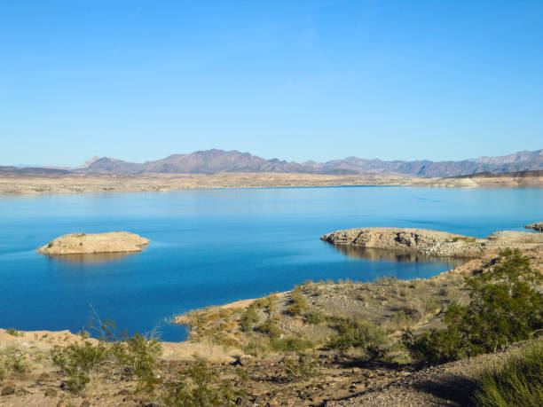istock Lake Mohave Landscape Nevada - Stock image 639643840