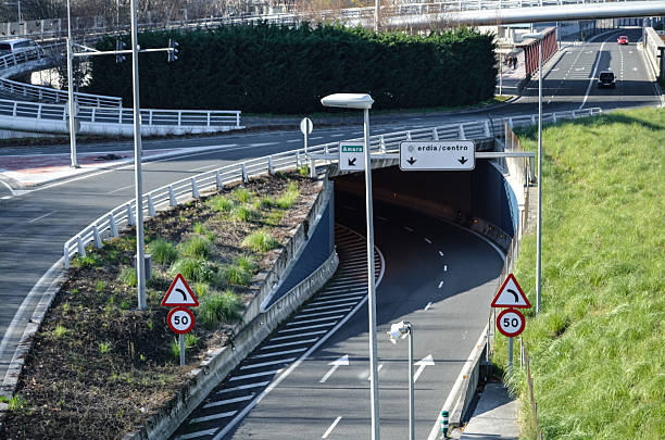 istock Entrance road 639644906