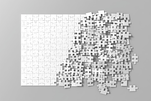 Maqueta de juego de rompecabezas inacabados blancos en blanco, conectando entre sí, photo