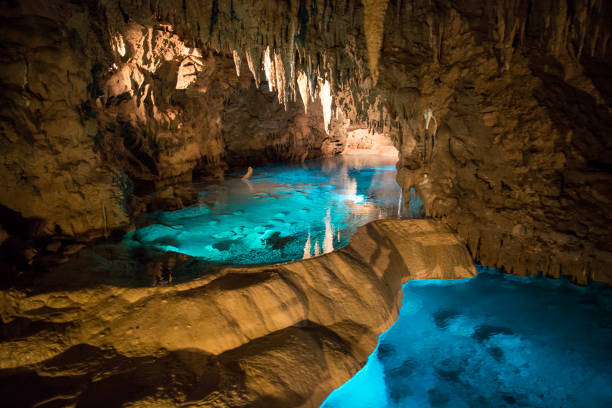 istock lake in the cave 639685064