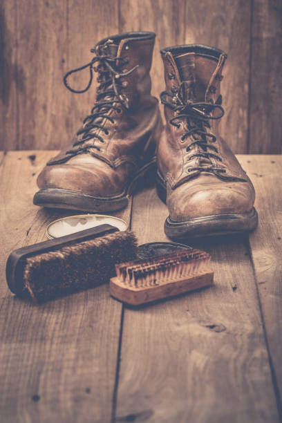 istock Shoes maintenance 639693232