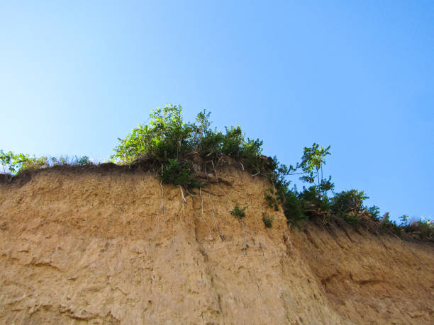 istock cliff of the brown clay 639707184