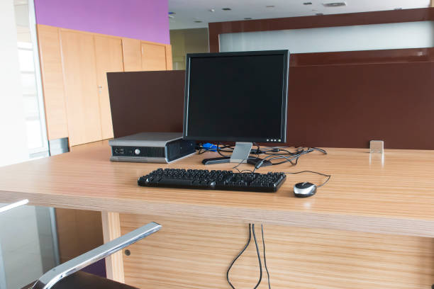 istock computer on a desk in the office 639741656