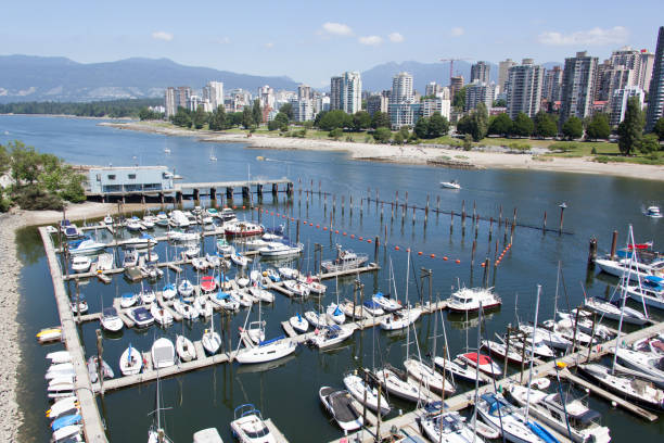 istock Vancouver City Marina 639748204