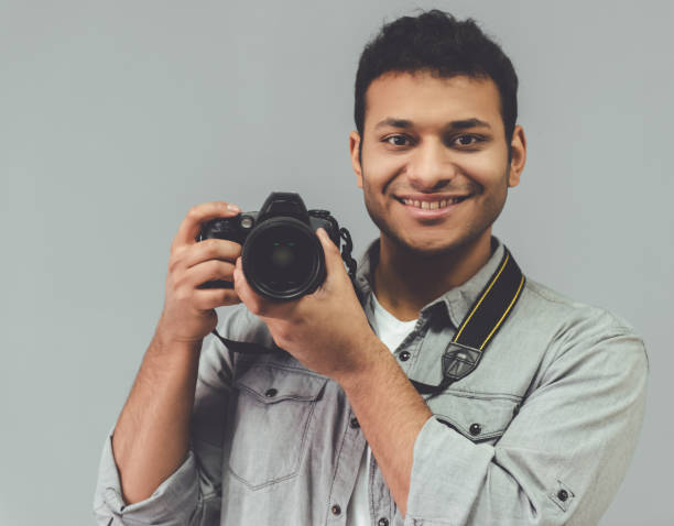 istock Afro American photographer 639755544