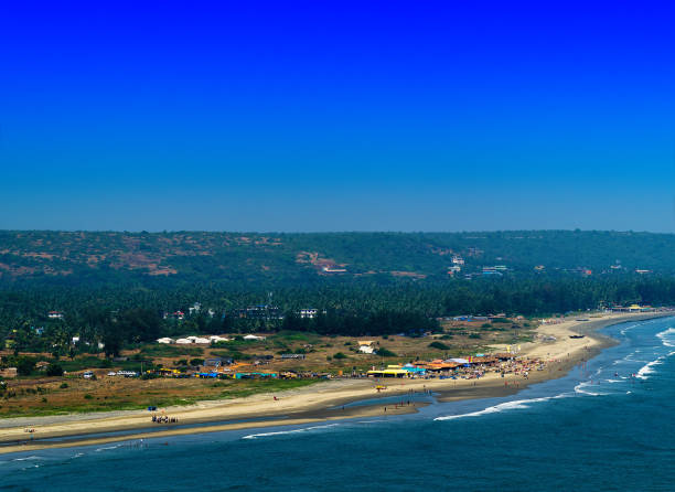 istock Horizontal vivid indian sand beach landscape background backdrop 639774254