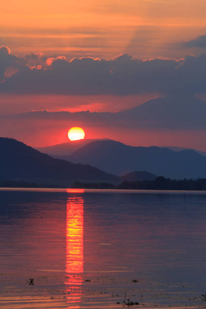 istock Sunset time at the mountain 639791364