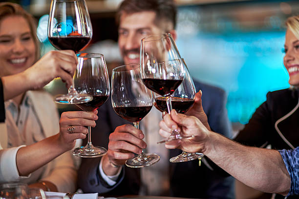 istock People celebrating in the restaurant 639832484