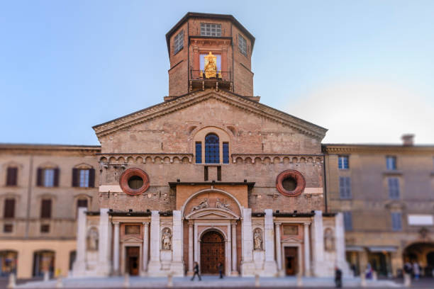 istock Reggio Emilia, the Cathedral- Emilia Romagna, Italy 639837864