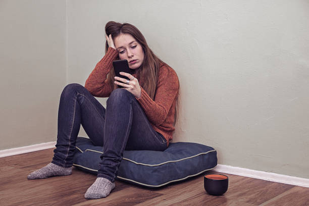 istock Bad news over the phone 639846082