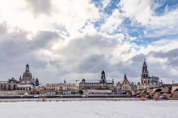 istock Old town of Dresden in winter 639848312