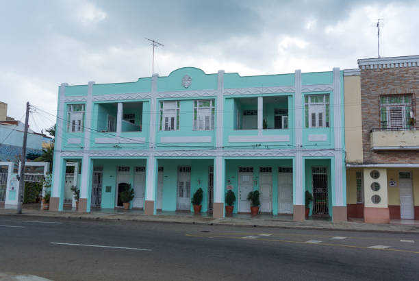 istock Streets of Cuba 639849484