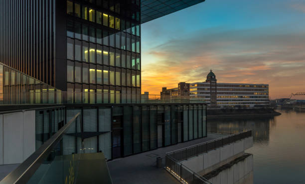 istock Office building in Dusseldorf during sunset 639863644