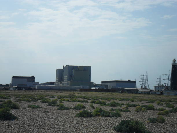 istock Dungeness power station and Old Lighthouse zoom 639866450