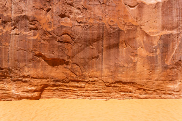 istock Sands with stone mountain texture background 639872044