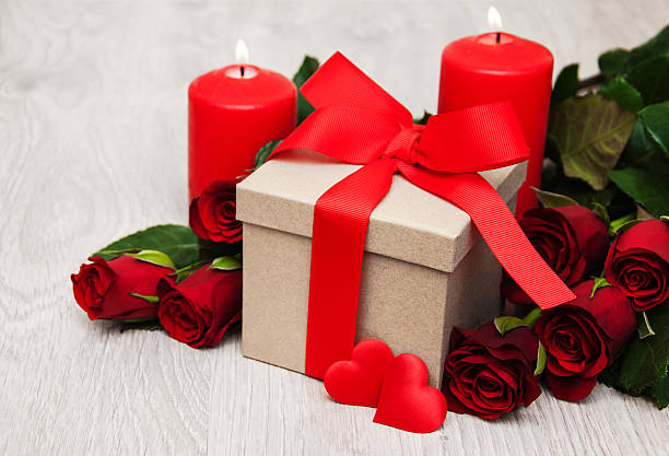 istock Red roses and gift box 639888760