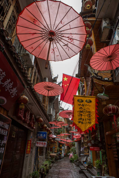 istock Chinese street 639893574