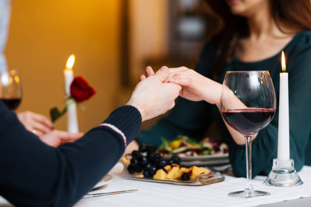 istock Hands of couple 639906374