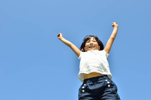 istock Smiling Japanese girl 639909706