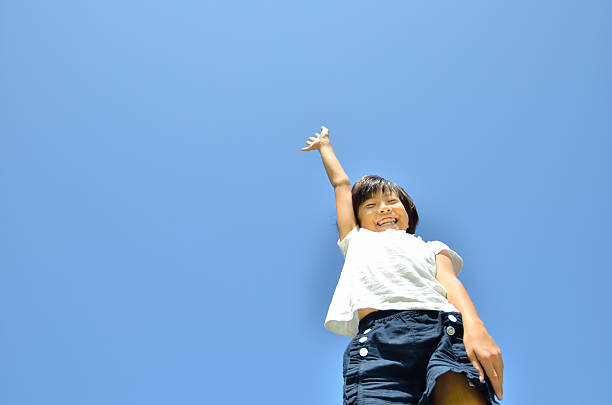 istock Smiling Japanese girl 639911072