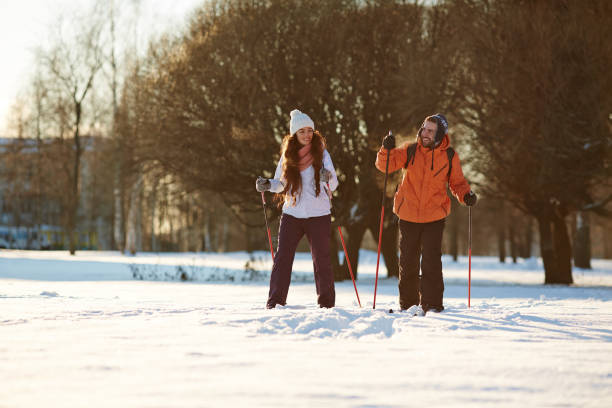 istock Traveling by skis 639911418