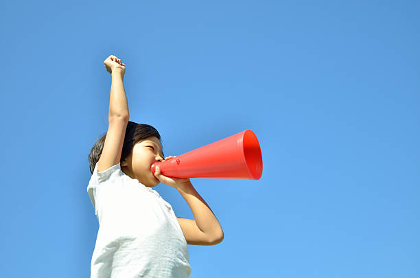 istock Japanese girl with megaphone 639911988