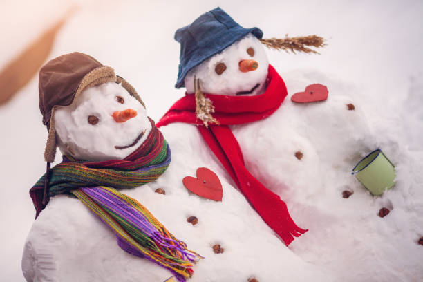 istock Snowman family 639920242