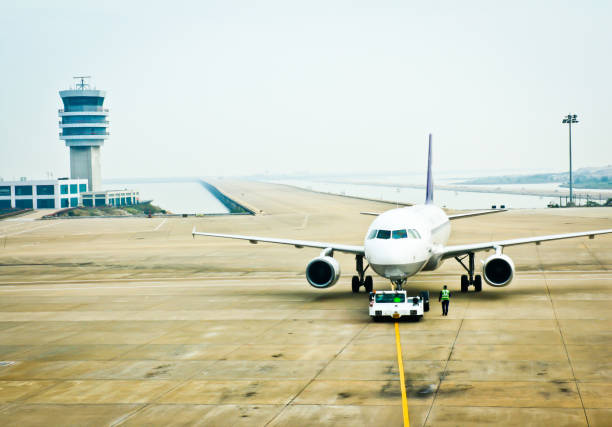istock Aircraft on the airport 639920452
