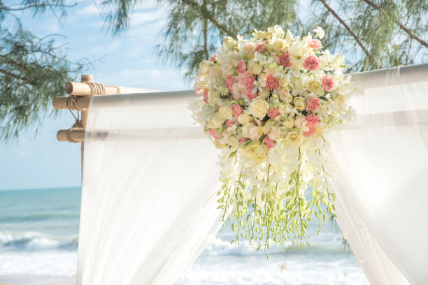istock Flowers wedding ceremony by the sea. 639925366