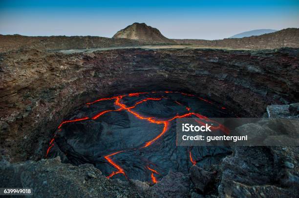 Ansicht Der Lava Lake Of Erta Ale Vulkan Äthiopien Stockfoto und mehr Bilder von Vulkan