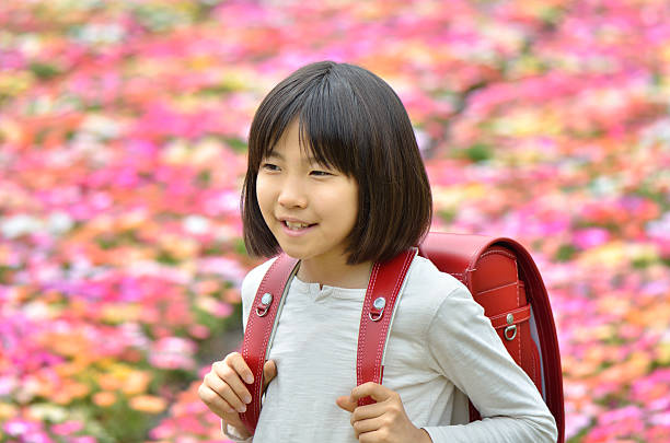 istock Japanese girl with Randoseru 639952042