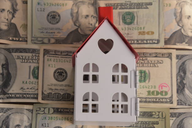 istock House and money Concept 639980004