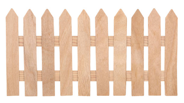 istock Wooden fence 639989862