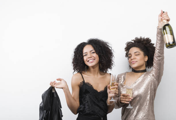 istock Two female friends having a good time. 639991016