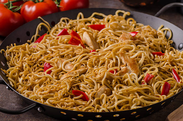 istock Chinese noodles chicken 639992240