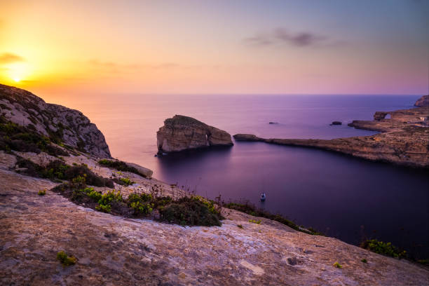 istock Fungus Rock in the Dwerja bay 640046248