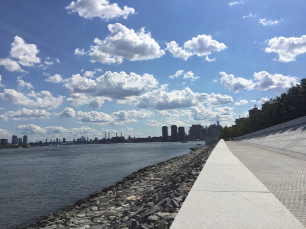 istock Looking Toward Brooklyn from FDR Park 640052646