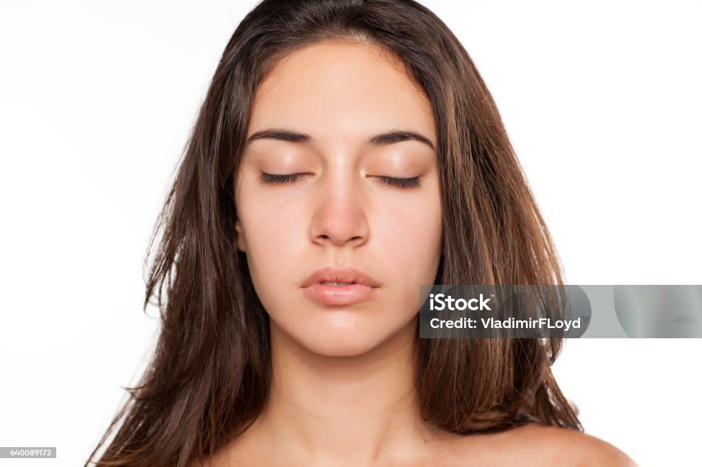 Porträt eines Mädchens ohne Make-up - Lizenzfrei Augen geschlossen Stock-Foto