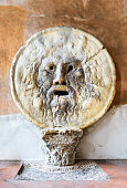 rom-italien-bocca-della-verita.jpg?b=1&s=170x170&k=20&c=o3eYHJrWRadqLJHT8ZjuQUc7d7ai36faGQYgbuJjxS4=