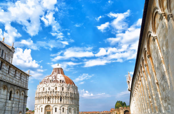 istock San Giovanni Baptistery, Pisa, Italy 640128614