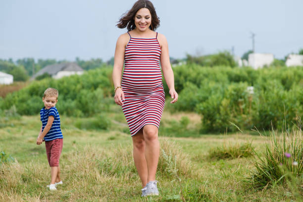 istock Pregnant woman with her son 640148898